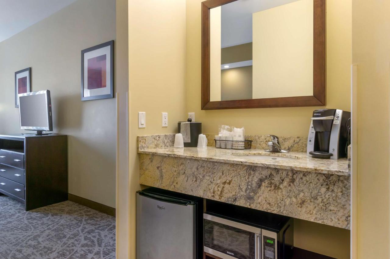 Best Western Plus Lacey Inn & Suites Exteriör bild
